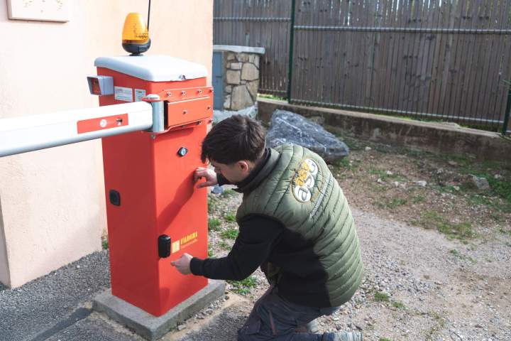 Spécialiste en automatismes de portail - Le Golfe de Saint-Tropez