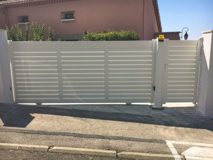 Pose d’automatismes de portails - Le Golfe de Saint-Tropez