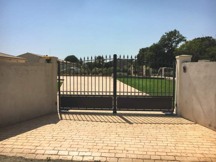 Pose d’automatismes de portails - Le Golfe de Saint-Tropez