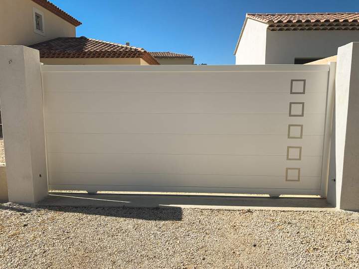 Pose d’automatismes de portails - Le Golfe de Saint-Tropez