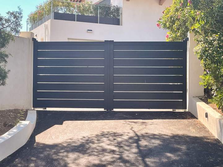 Pose d’automatismes de portails - Le Golfe de Saint-Tropez